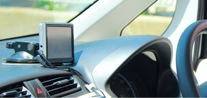 ポータブル型・オンダッシュ型カーナビの取り付け後イメージ